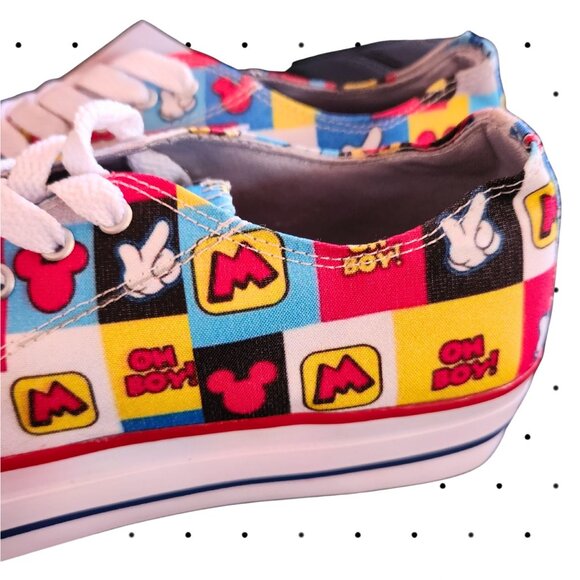 Mickey mouse themed Converse All Star sneakers - Picture 2 of 6